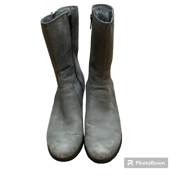 UGG Joely Wedge Side Zip Waterproof Gray Bootie Size 8.5 - Picture 4 of 6